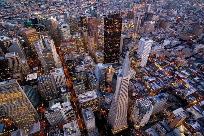 Studio with Gym and Parking - San Francisco Life Real Estate