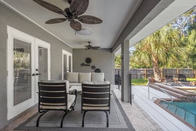 Sarasota Home w/ Pool: 4 Mi to Siesta Key Beach!, photo 3