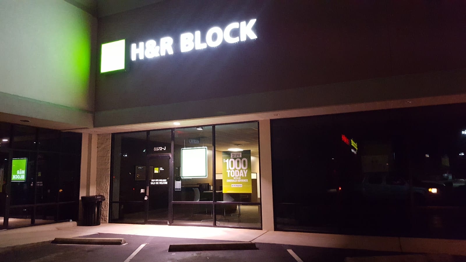 H&R Block, photo 4