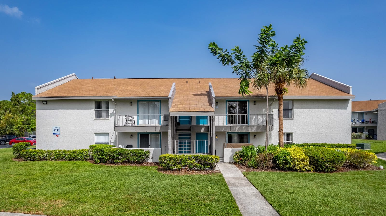 L'Estancia Apartment Homes, photo 2