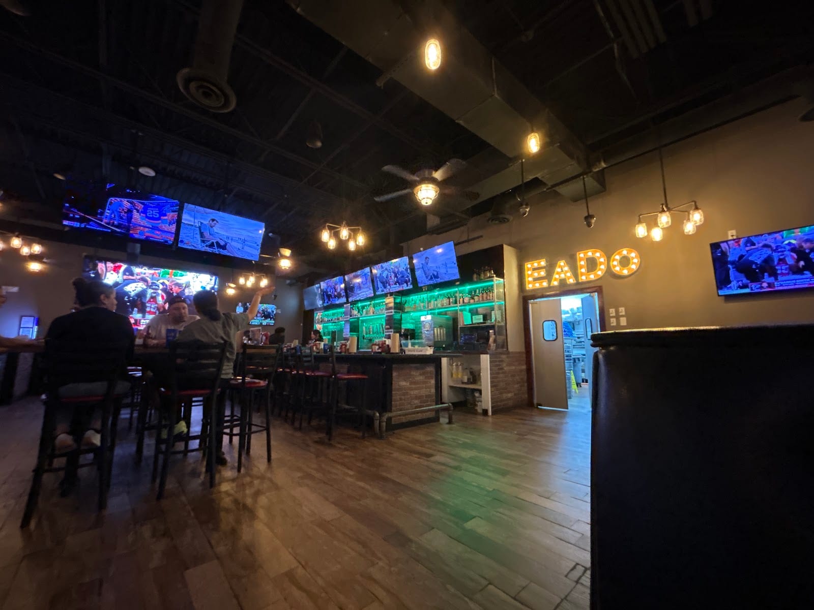 Big City Wings- EaDo