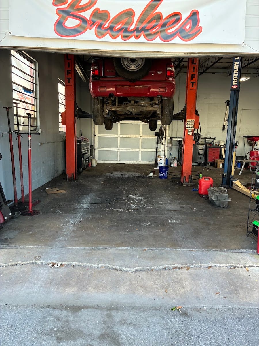 Burk's Auto Repair Center, photo 2