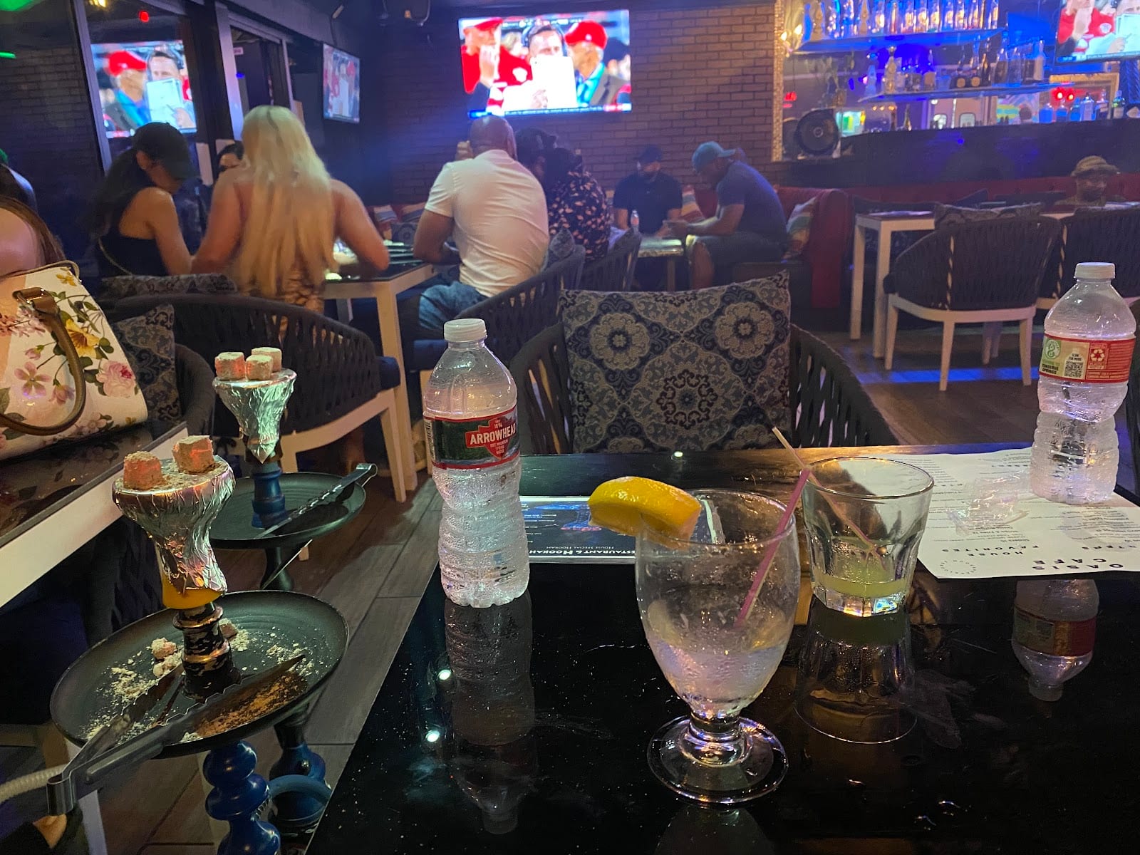 Oasis - Bar Hookah Eats, photo 2