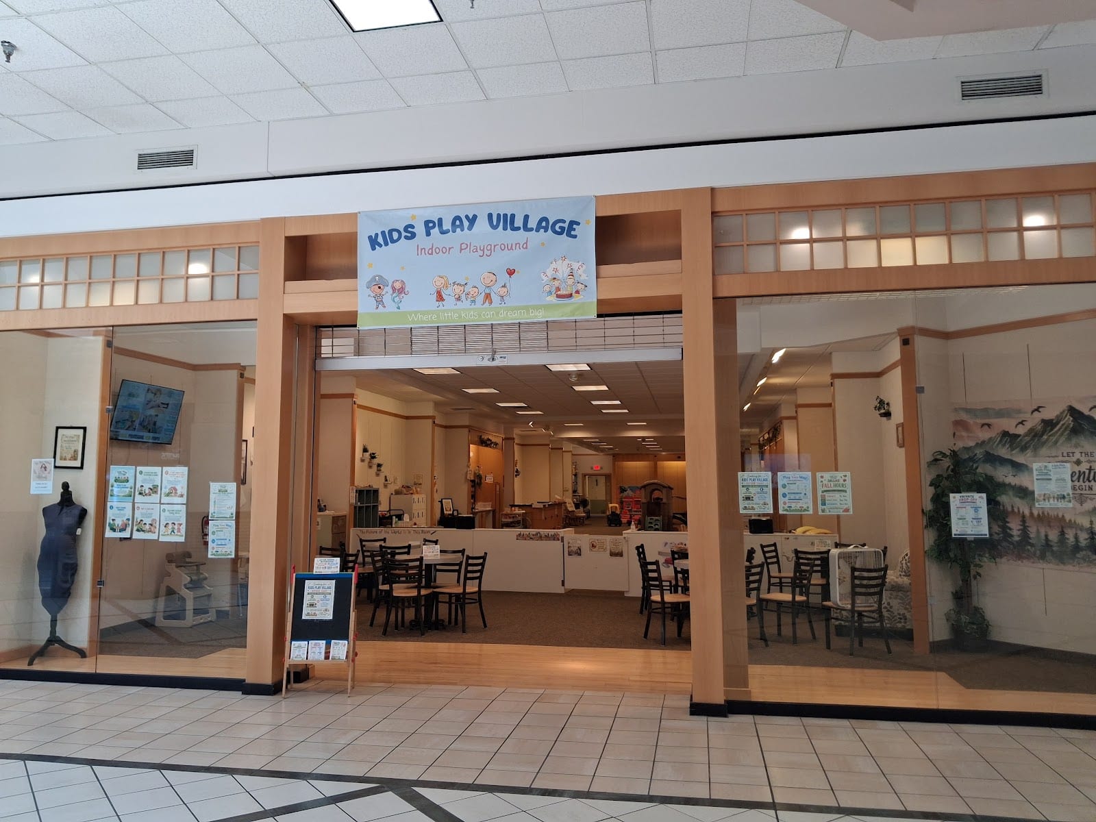 Kids Play Village Indoor Playground, photo 2