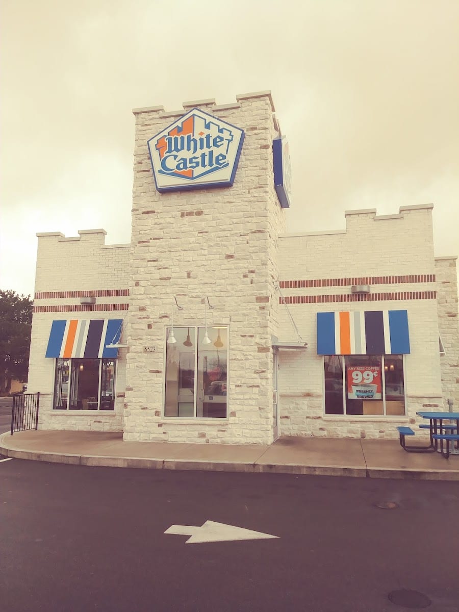 White Castle, photo 2