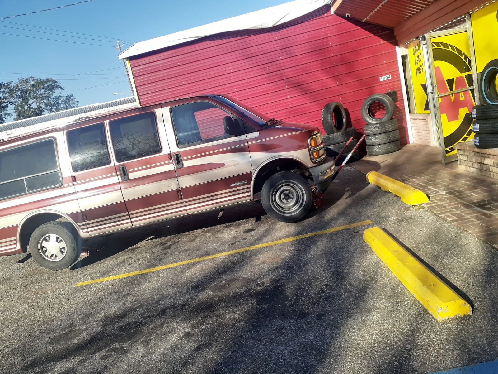 A Plus Tire Shop, photo 3