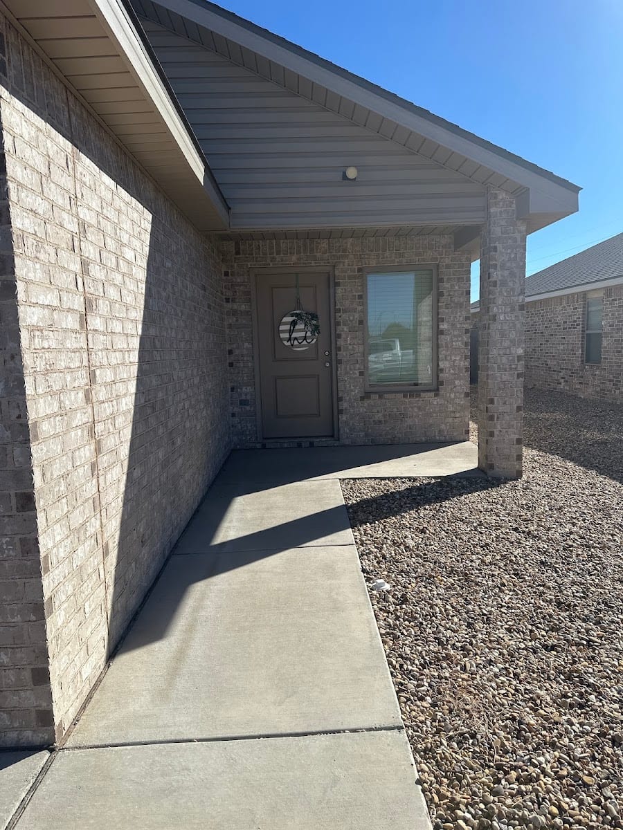 Modern Day Living Real Estate, photo 3
