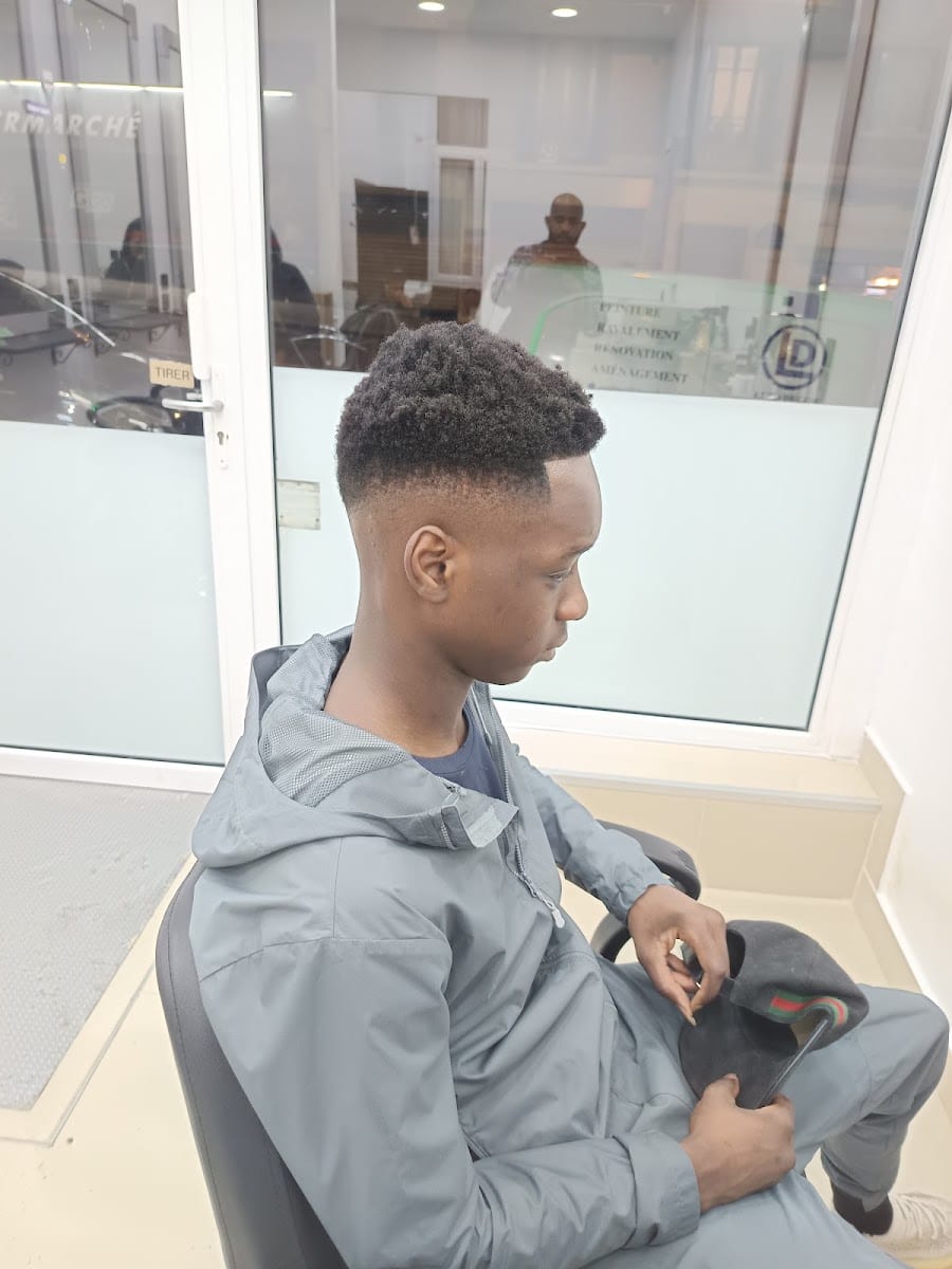 Kelechi barber shop