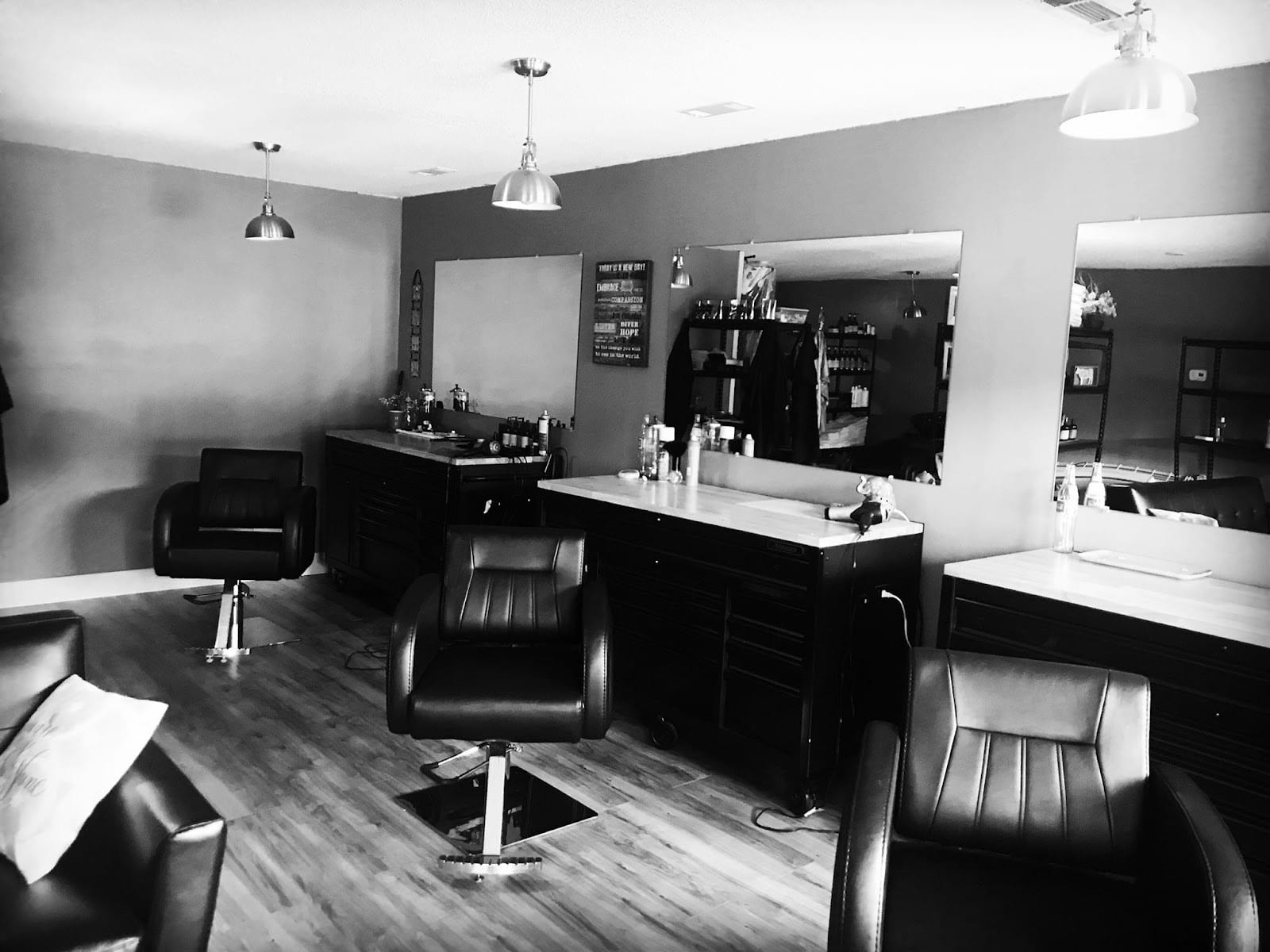 Sunshine's Beauty Shop, photo 2