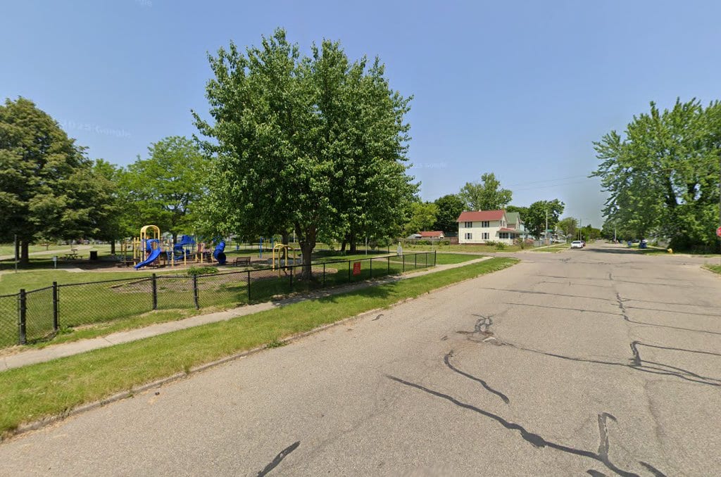 Greenwood Park, photo 3