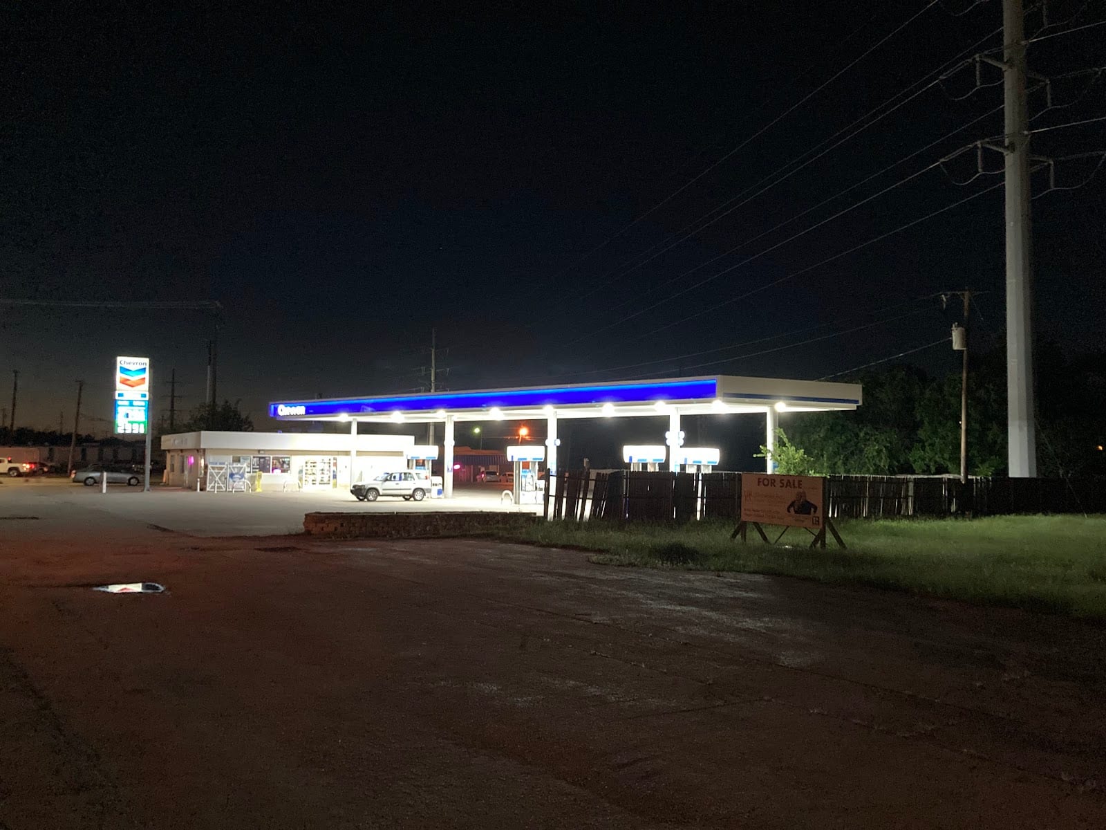 Roanoke Quik Stop, photo 3
