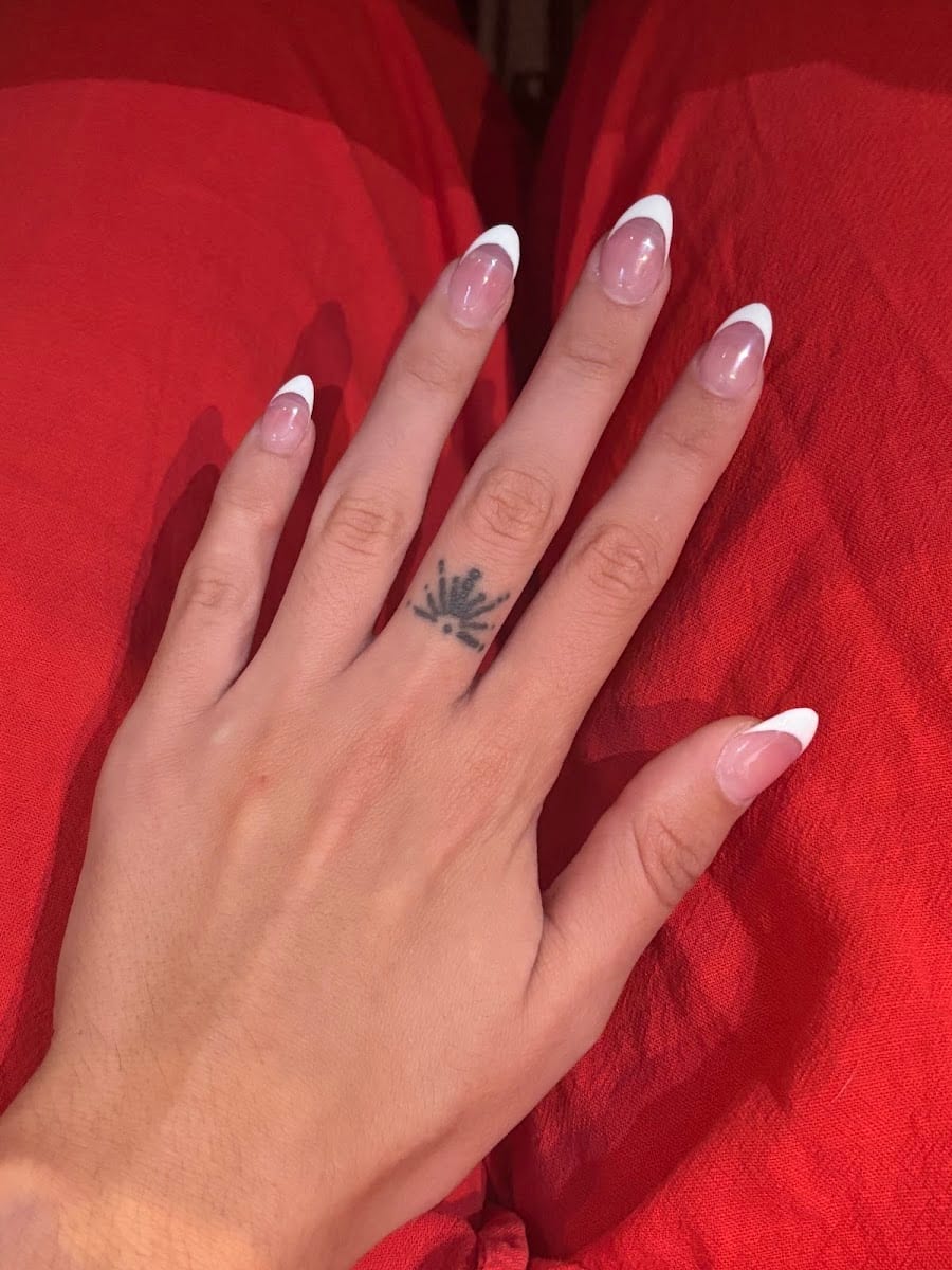 Crystal Nail Salon