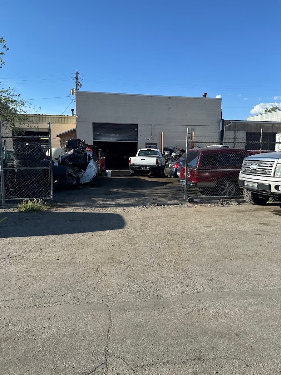 Perez Auto Repair & Tires, photo 3