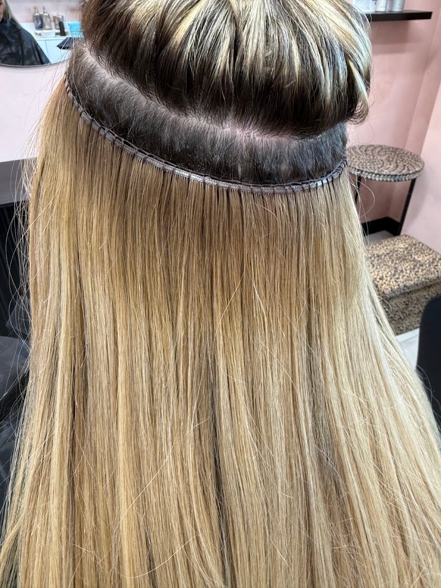 Candice - HILL HOUSE OF HAIR, photo 2
