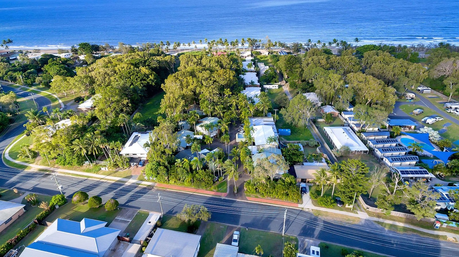 The Resort - Dolphin Heads, photo 2