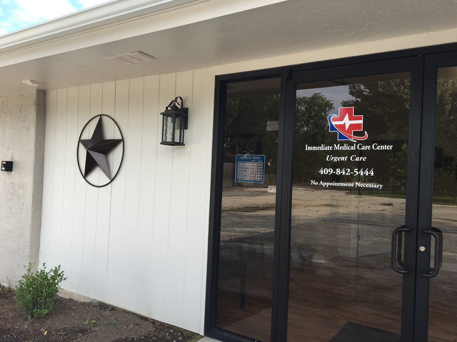 Immediate Medical Care Center, photo 3