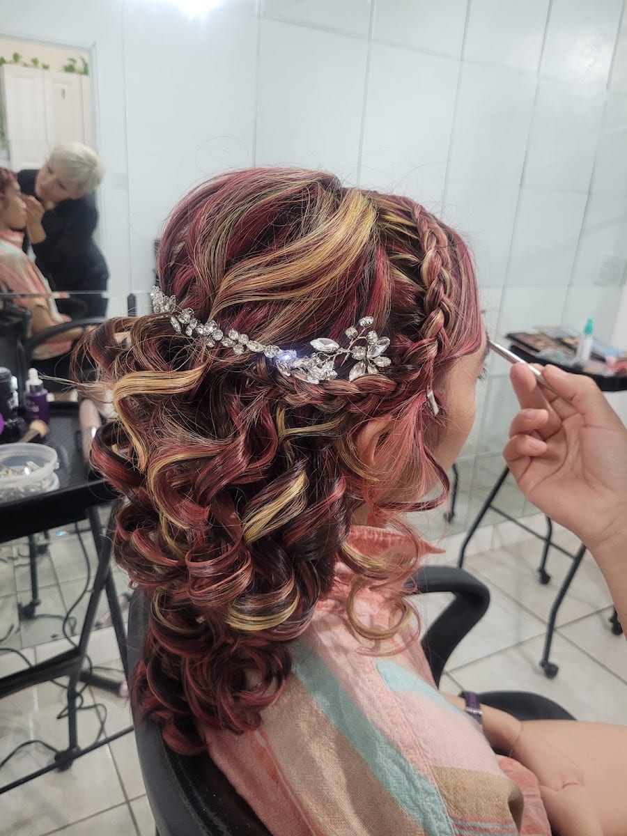 Christian Beauty Salon