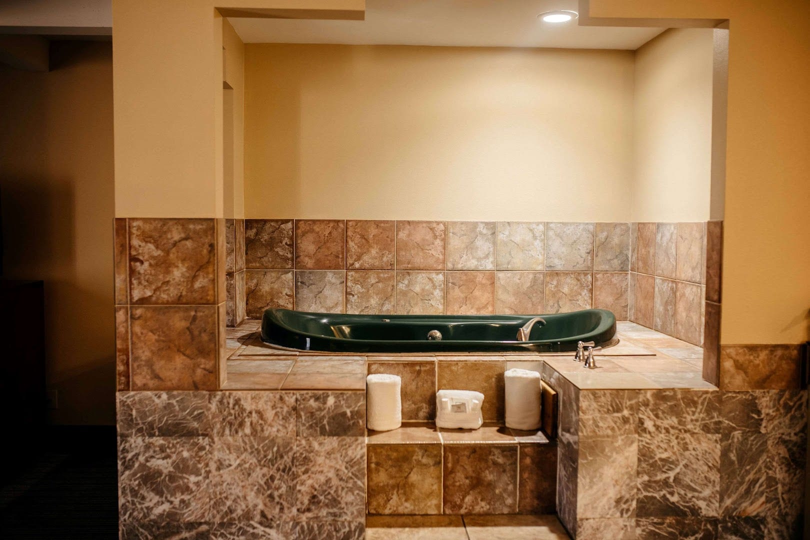 Country Inn & Suites by Radisson, Battle Creek, MI, photo 4
