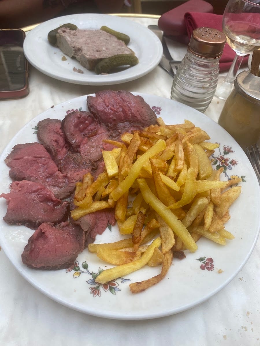 Au Petit Bar