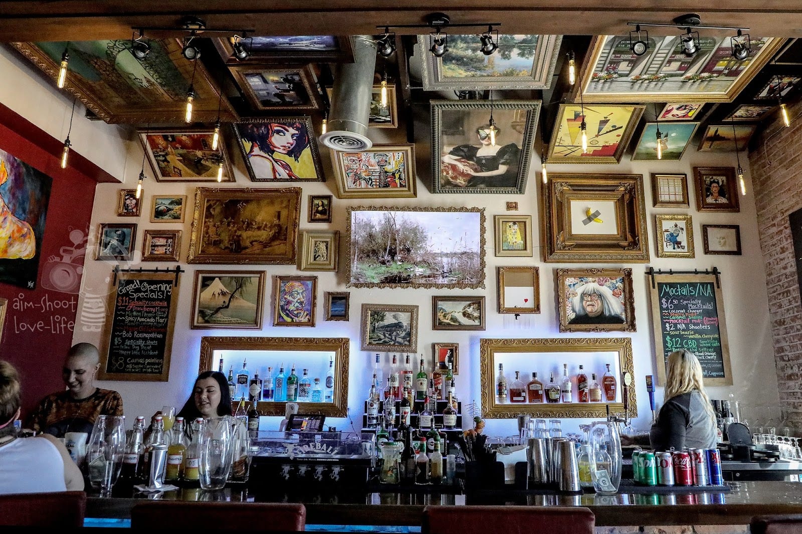 Bramblitt's Yellow Dog Art Bar & Gallery, photo 2