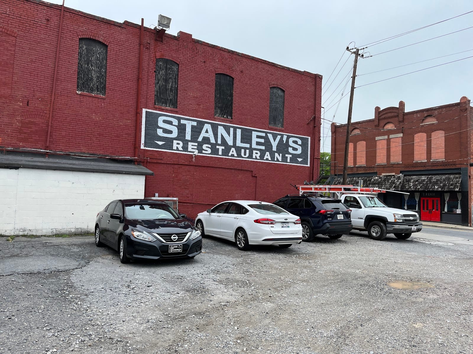 Stanley's On North Broad