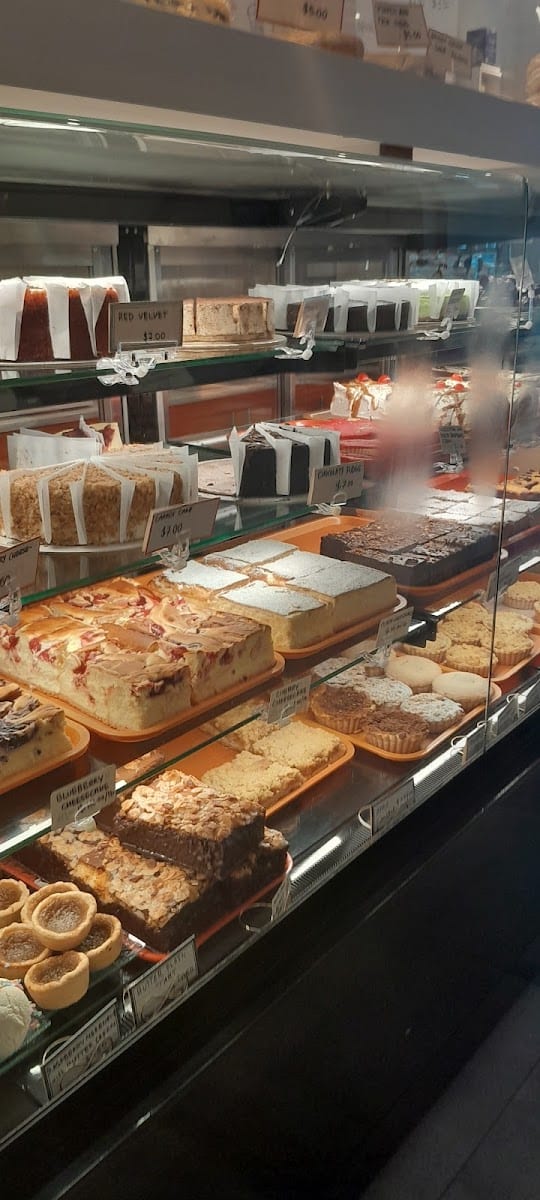 Vlad's Bakery & Pastry