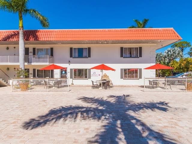 Best Western Plus Siesta Key Gateway