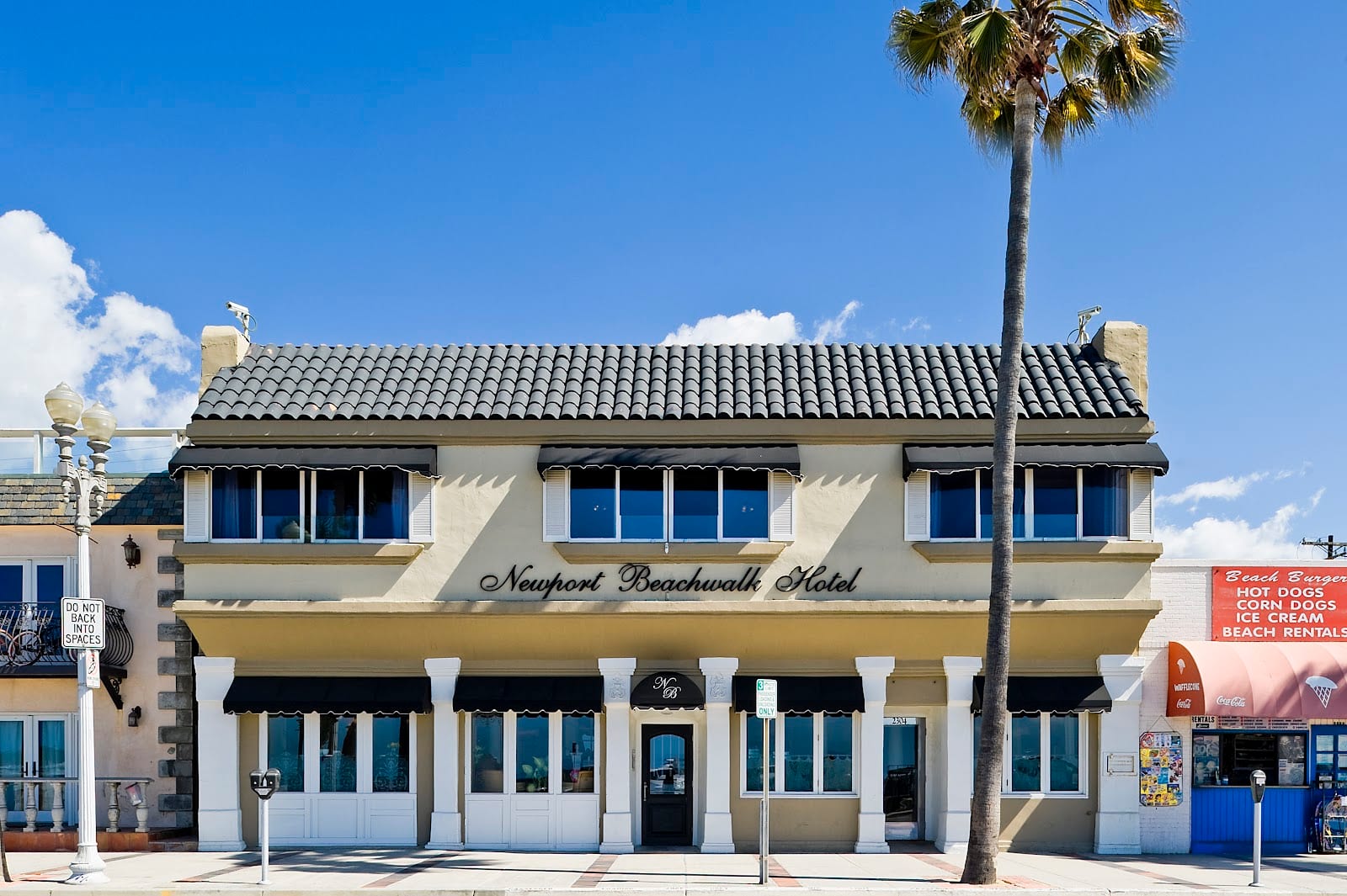 Balboa Bay Resort