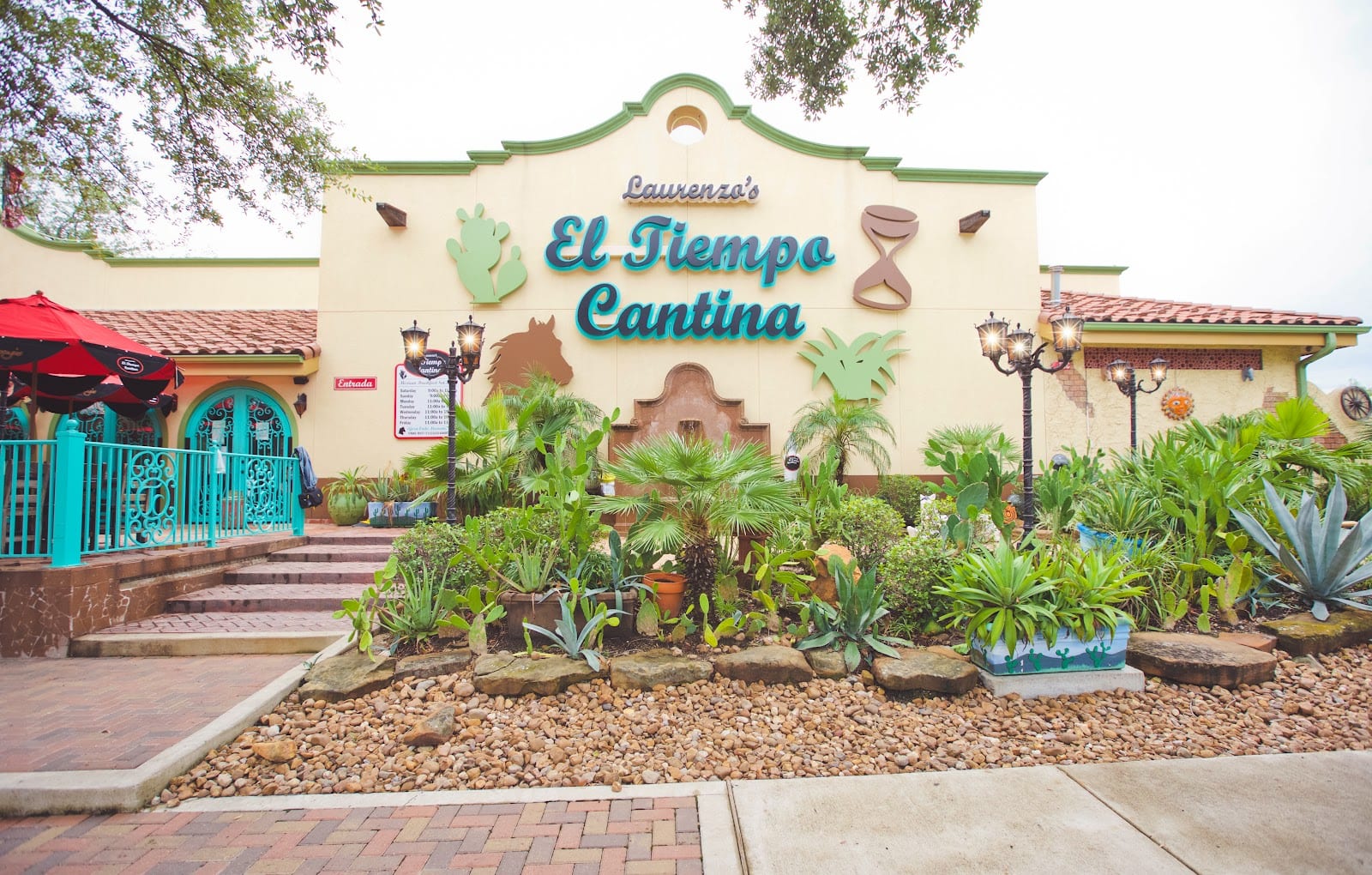 El Tiempo Cantina, photo 2