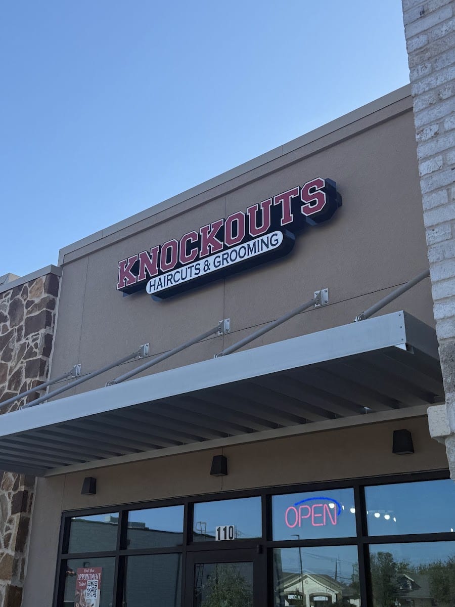 Knockouts Haircuts & Grooming Palm Valley RR - Barbershop