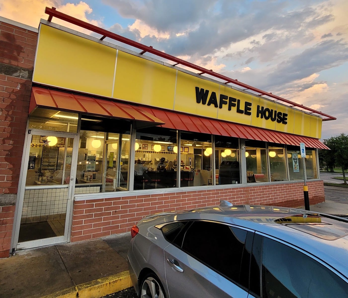 Waffle House, photo 2