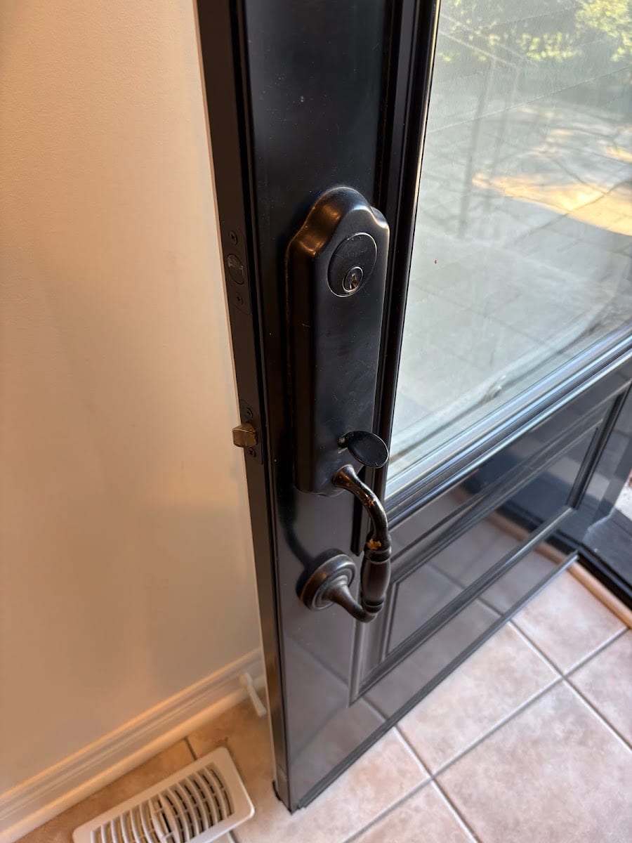 EnD Locksmith Thornhill Service, photo 2