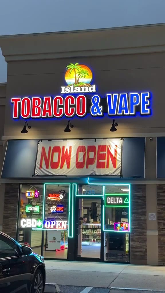 Island Tobacco And Vape smoke shop, photo 2