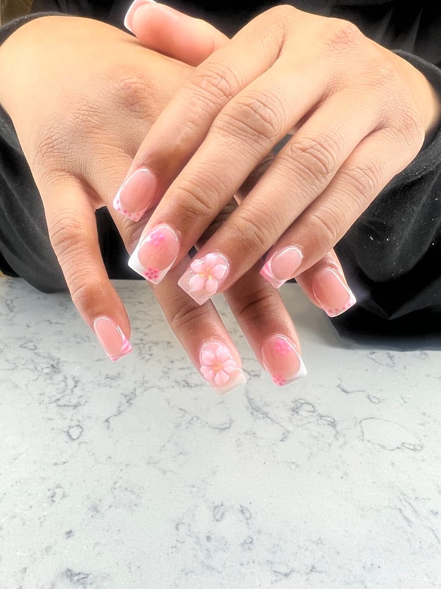 Paris Nails Lounge