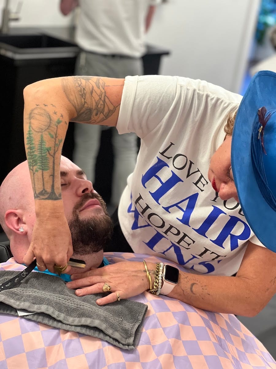Barber Jojo • Queer Barber Casto SF, photo 4