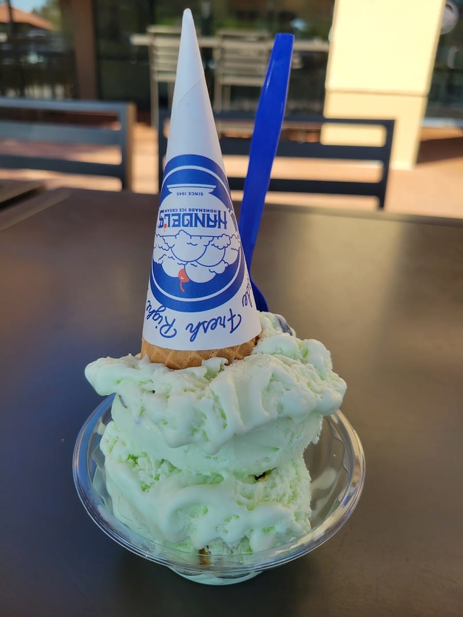 Handel’s Homemade Ice Cream Alton Square