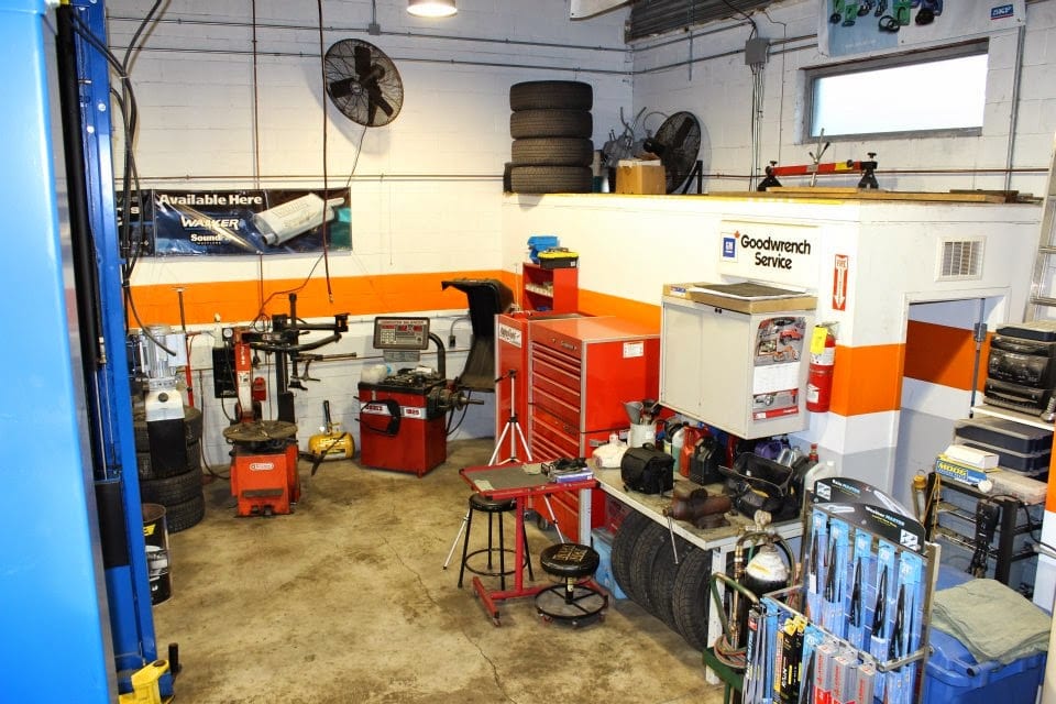 Lucky Eight Auto Repair and Tires LTD., photo 3