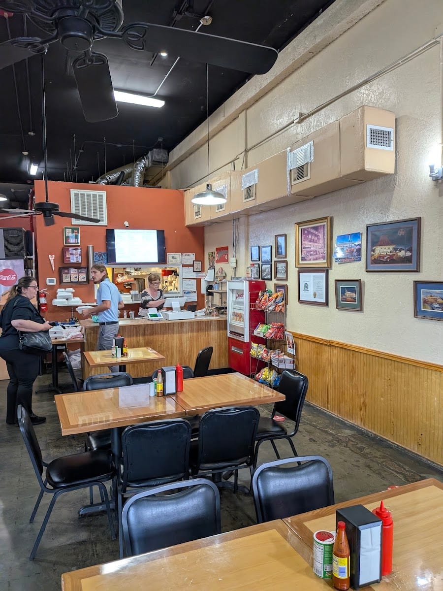 Chuck's Sandwich Shop, photo 4