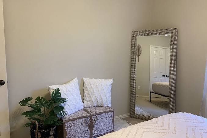 Luxury Home updated kitchen / Spa Bathrooms / and Grand Theater for movie night!, photo 3
