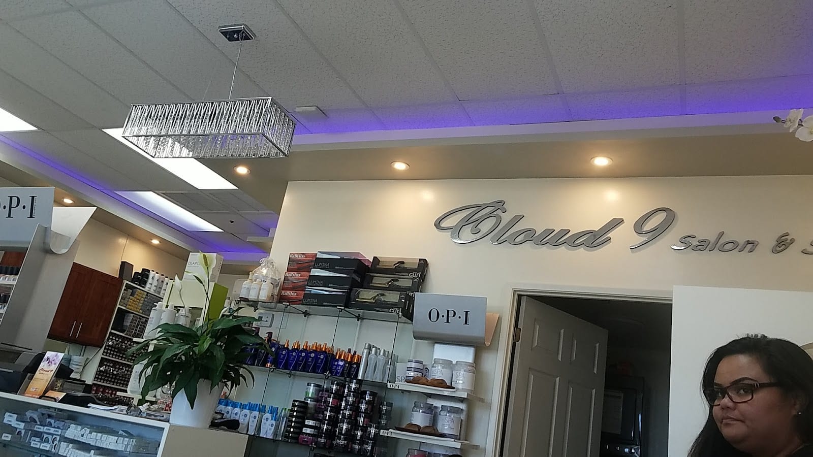 Cloud 9 Salon & Spa, photo 2
