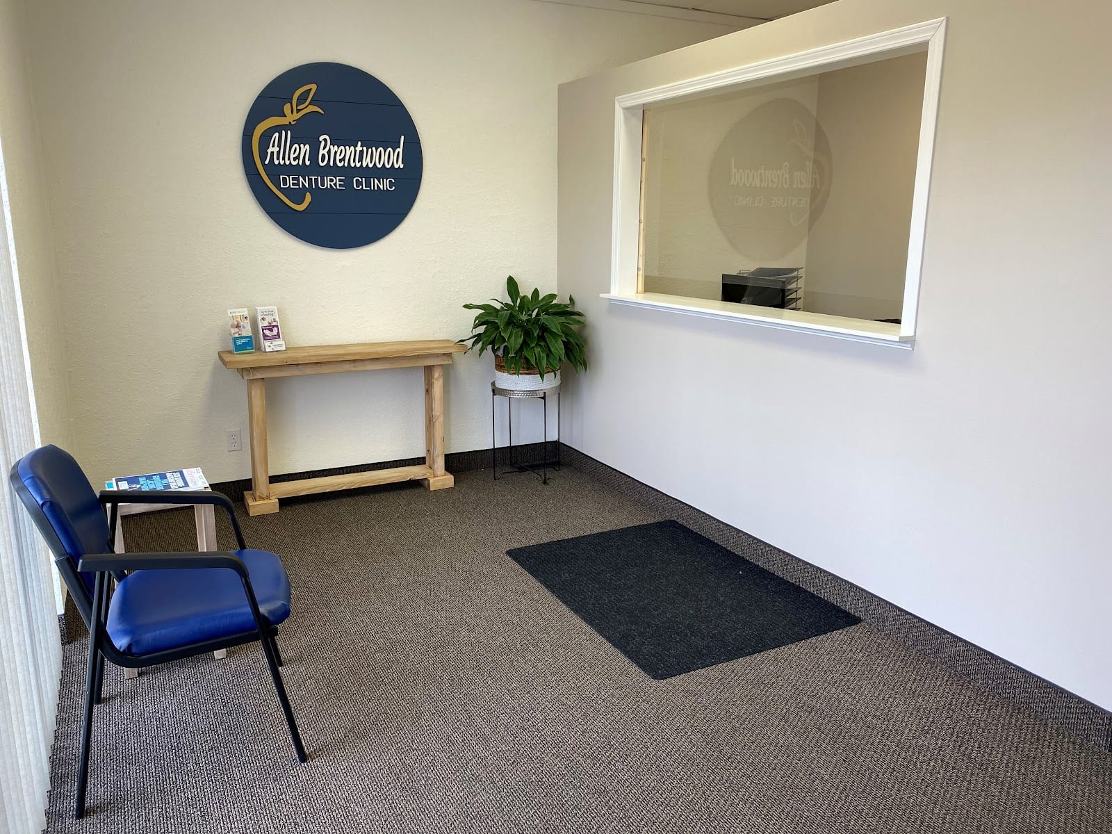 Allen Brentwood Denture Clinic, photo 4