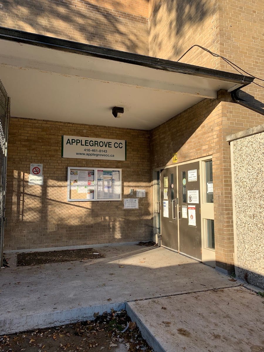 Applegrove Community Complex, photo 3