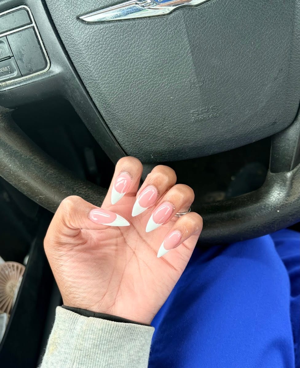 Classy Nails for Lashes