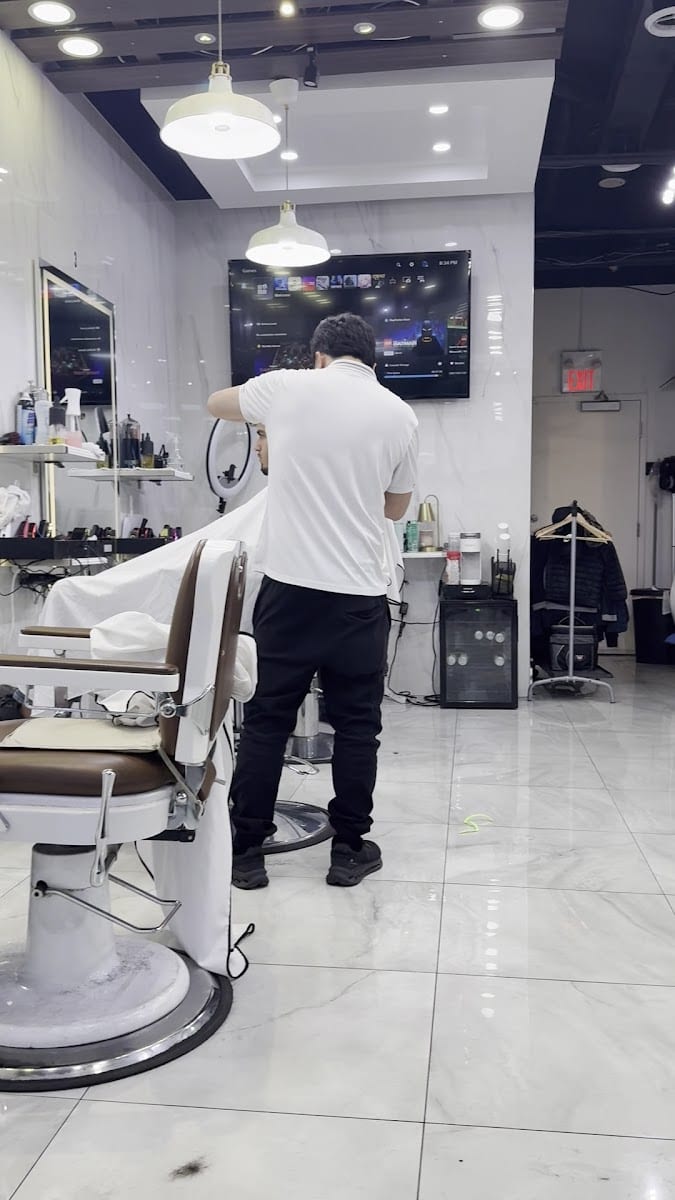 TOP DETAILS BARBER SHOP, photo 3