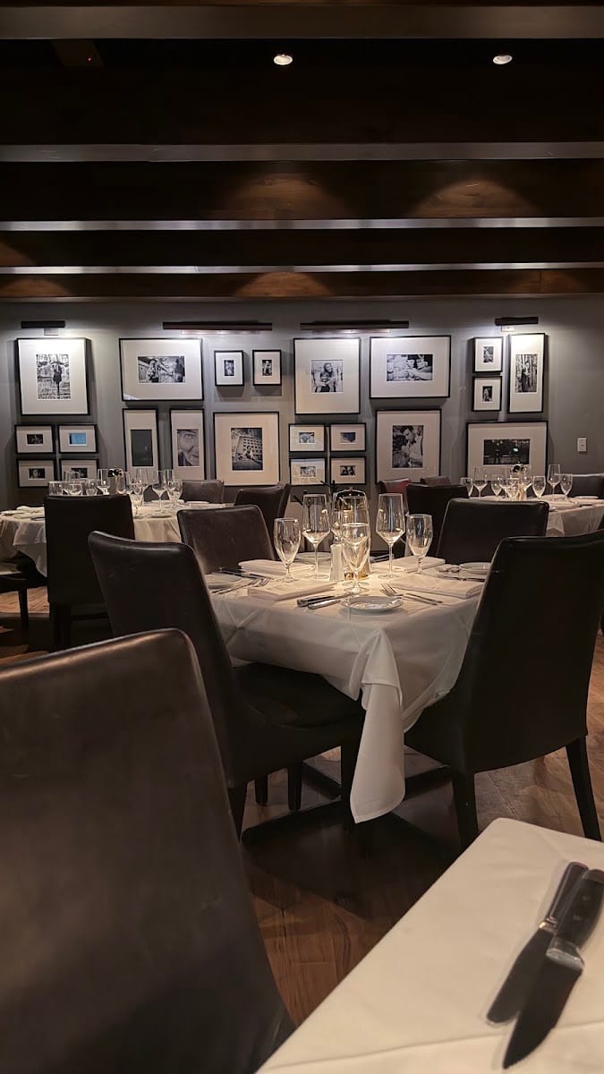 Dominick's Steakhouse