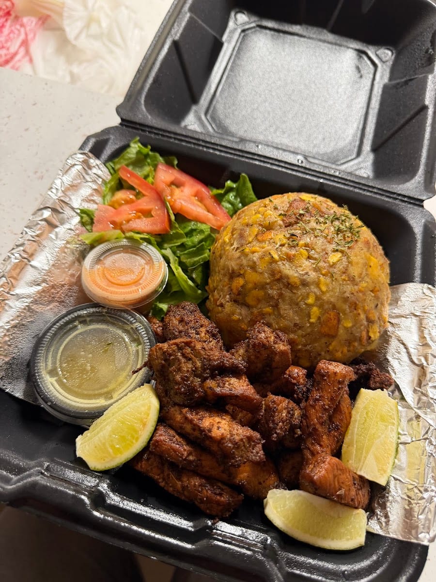 Delicias RD Food Truck, photo 3