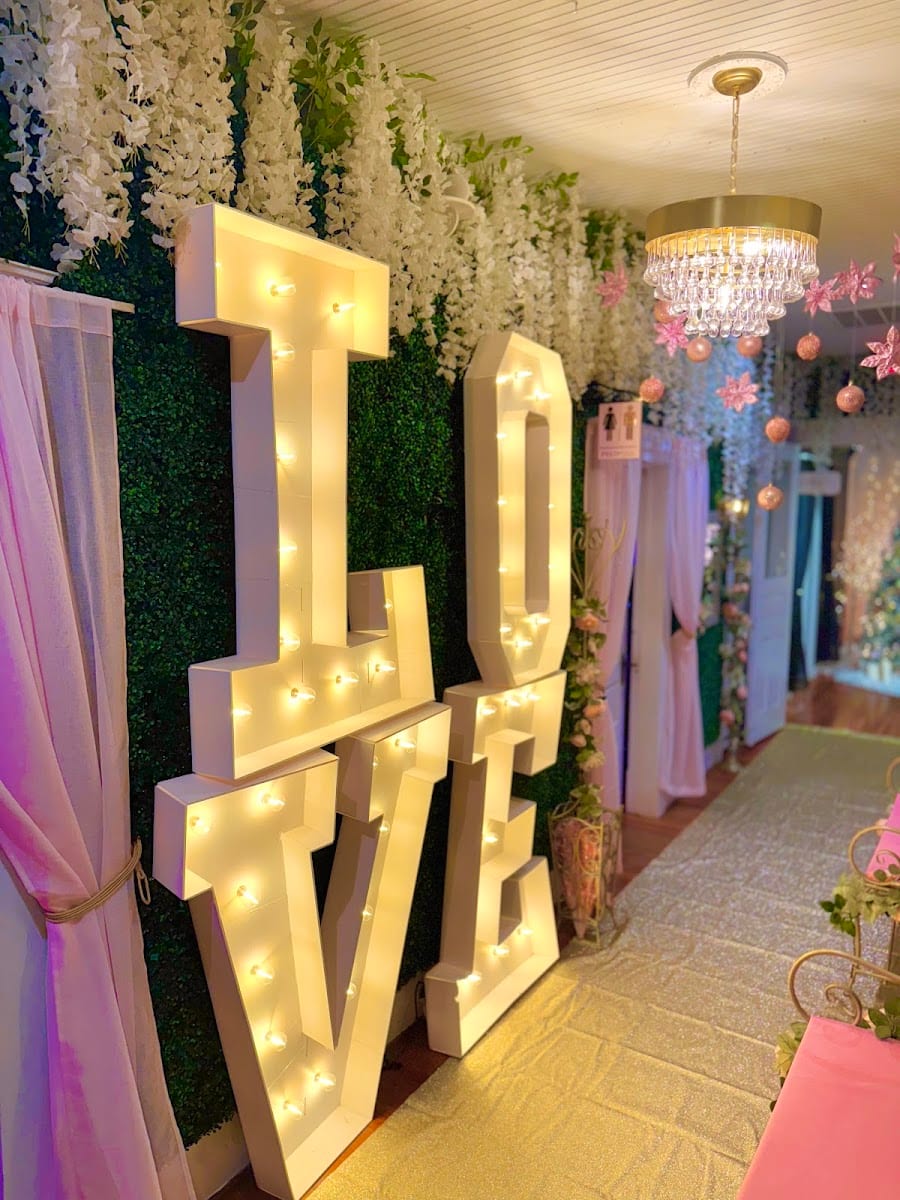 Adelina's Aesthetics, photo 2