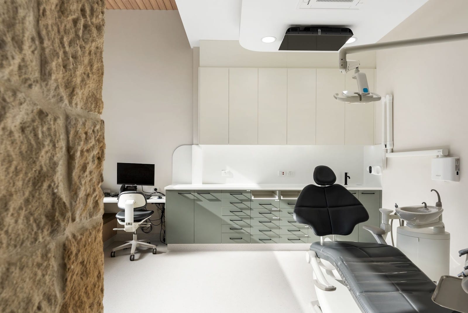 Central Dental, photo 3