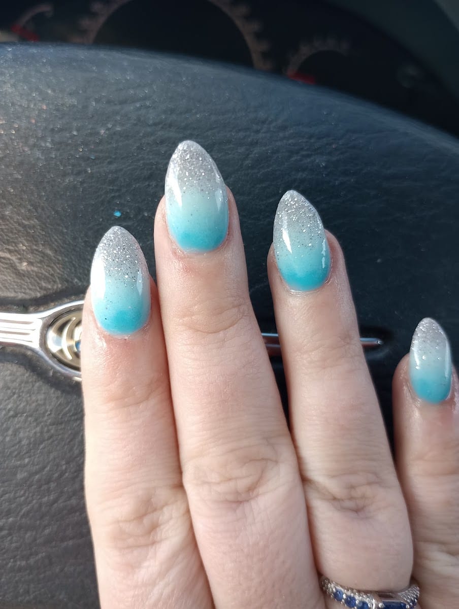 Ruby Nails, photo 4