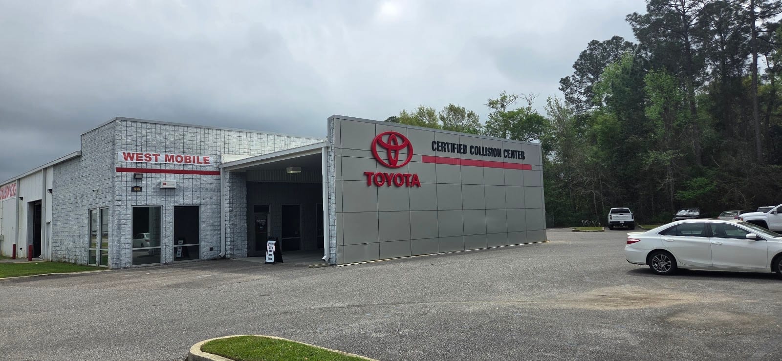Palmer's Toyota Collision Center, photo 3